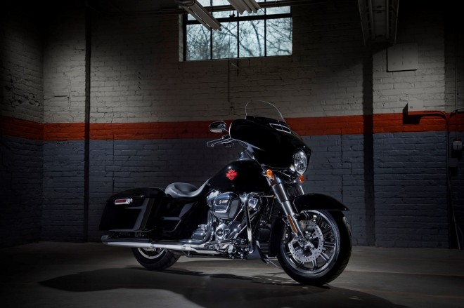 Two Ways to Crash on a Cold Motorcycle Tire Overload it and underload it…and the latter is a lot more popular